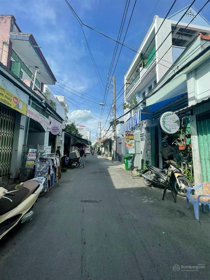 Bán lô đất tặng căn nhà cho thuê thu nhập ổn định,chủ rất cần bán, có giá tốt cho khách thiện chí