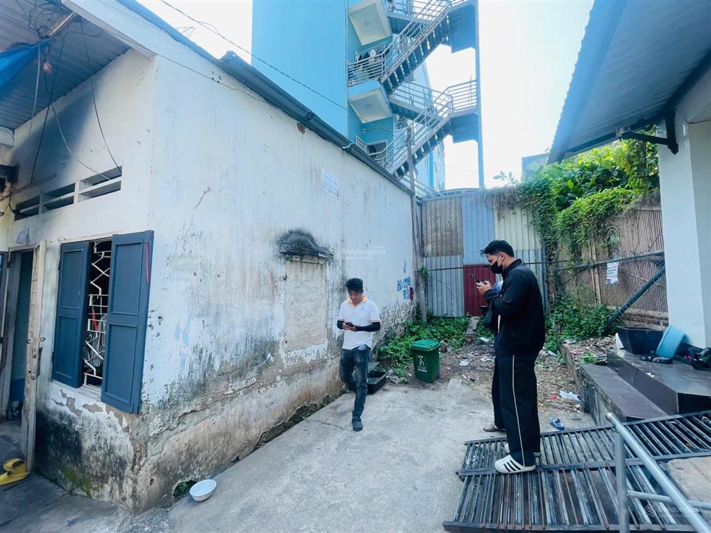 Hàng hiếm nhà trọ phước bình  hẻm xe hơi  66m2 vuông vức giá chỉ 4,4 tỷ