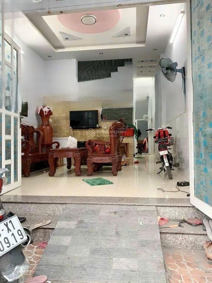 Nhà hoàng diệu 2 hẻm thông xe hơi  60m2 3pn 2wc  50m ra mt hoàng diệu 2 trung tâm thủ đức