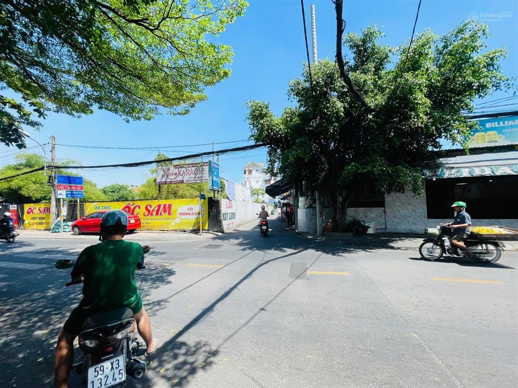 Nhà hoàng diệu 2 hẻm thông xe hơi  60m2 3pn 2wc  50m ra mt hoàng diệu 2 trung tâm thủ đức