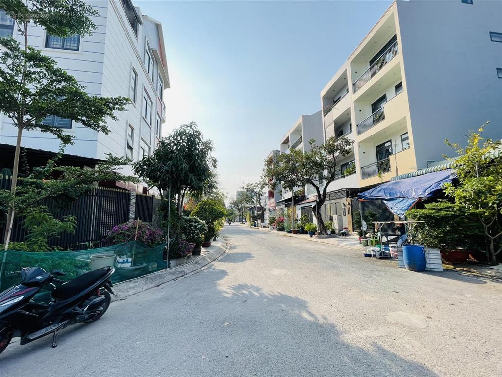 Giá tốt!!! kdc êm đềm linh xuân 90m2trục thông giá chỉ 6,5 tỷ