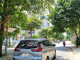 Mặt tiền có vỉa hè, 90m2,ngay đại lộ 2 phước bình,di chuyển nhanh qua q1 q2