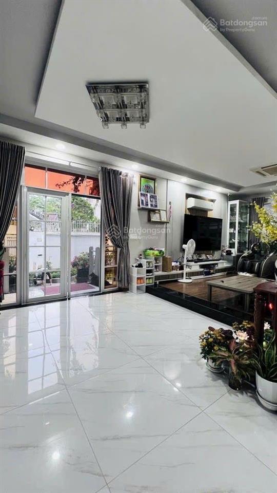 Mặt tiền 4 tầng, kdc gia hòa quận 9, 13 tỷ giá tham khảo tốt trong khu vực, sổ hồng riêng