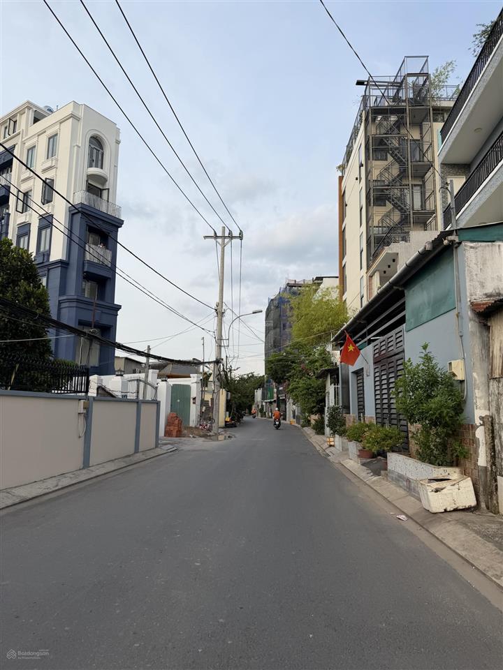 Gần vincom lê văn việt, 86m2, 2 tầng, tăng nhơn phú b, quận 9