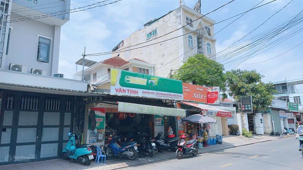 Cứu chủ. nhà ngộp bank lắm rồi! cn sổ 108m2, mặt tiền hồ bá phấn, phước long a quận 9  gần metro