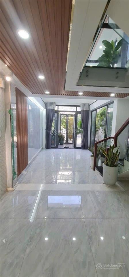 Siêu phẩm nhà mới 5 tầng hẻm cách trường chinh 50m, tân bình, tphcm, 68m2/8 tỷ (tl) full nội thất