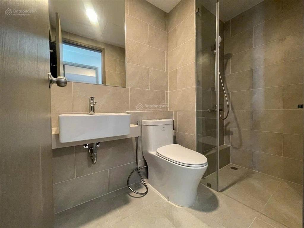 Tôi cần bán căn chung cư westgate nguyễn văn linh, bình chánh, tphcm 59m2( 2pn, 2wc) giá 2tỷ850 shr