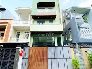 HOT! Nhà Đặng Văn Ngữ P10 PN - Thang Máy - DTSD 540m² - 30 Triệu