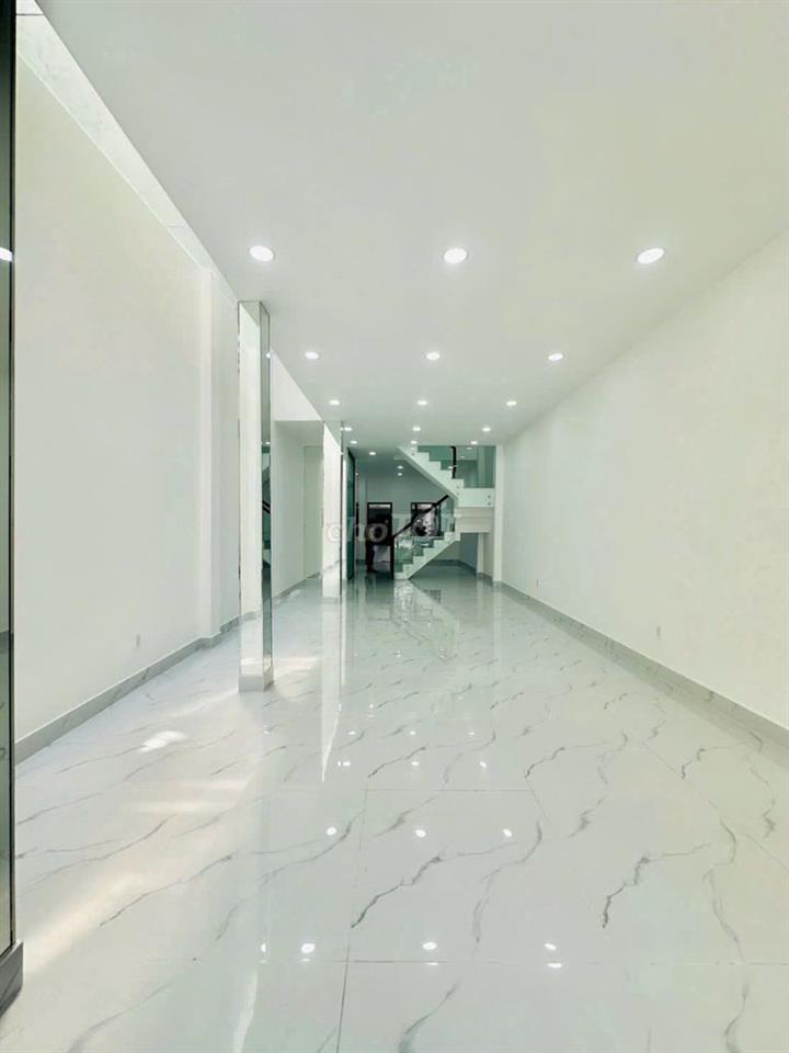 Nhà Mới 100% 4 Tầng DTSD 400m² Nguyễn Trọng Tuyển Tân Bình