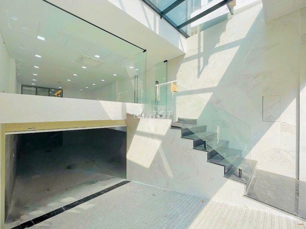 HOT! 48F Lam Sơn Bình Thạnh – Hầm, Thang Máy, Sàn Suốt, DTSD 500m²