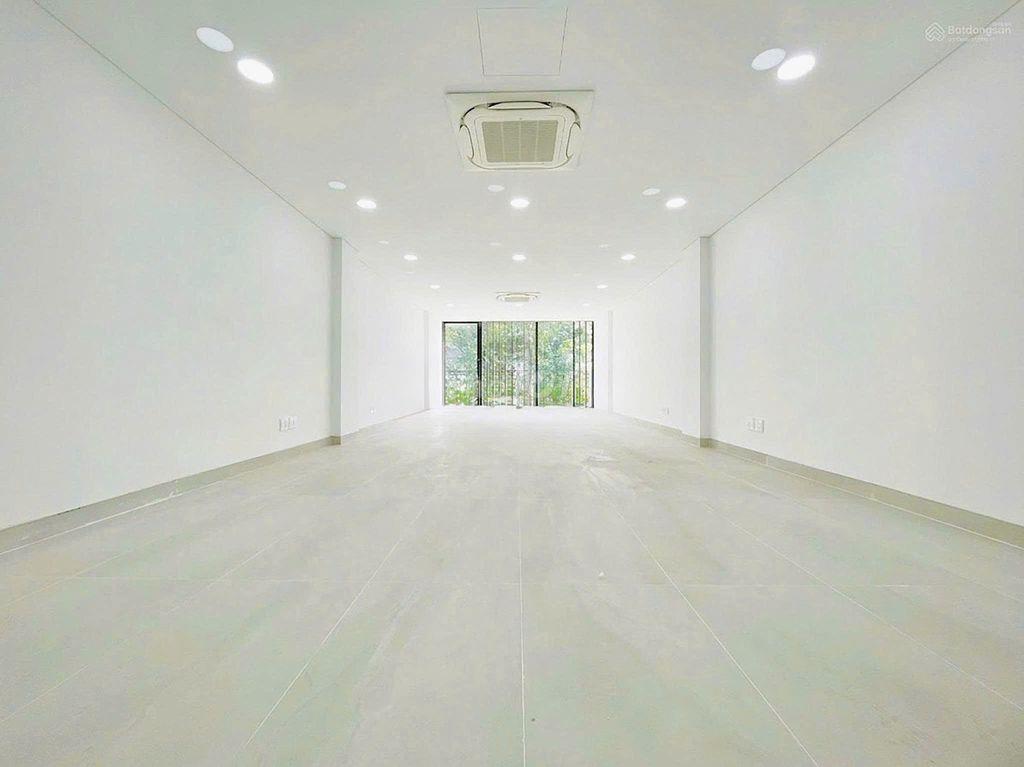 HOT! 48F Lam Sơn Bình Thạnh – Hầm, Thang Máy, Sàn Suốt, DTSD 500m²