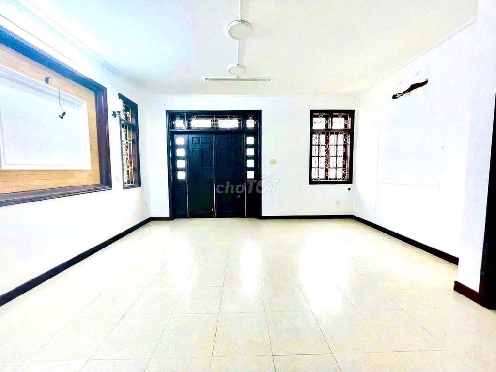 🔥 CỰC HOT! VILLA PHAN XÍCH LONG, HOA ĐÀO P7, PN – 600M², 5 TẦNG