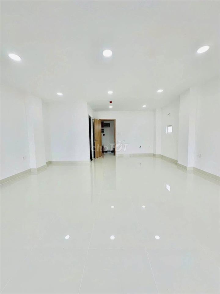 HOT! NHÀ MỚI 7 TẦNG – THANG MÁY – 5x15M – CHỈ 36TR/THÁNG