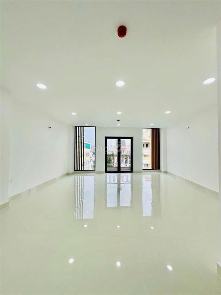 HOT! NHÀ MỚI 7 TẦNG – THANG MÁY – 5x15M – CHỈ 36TR/THÁNG