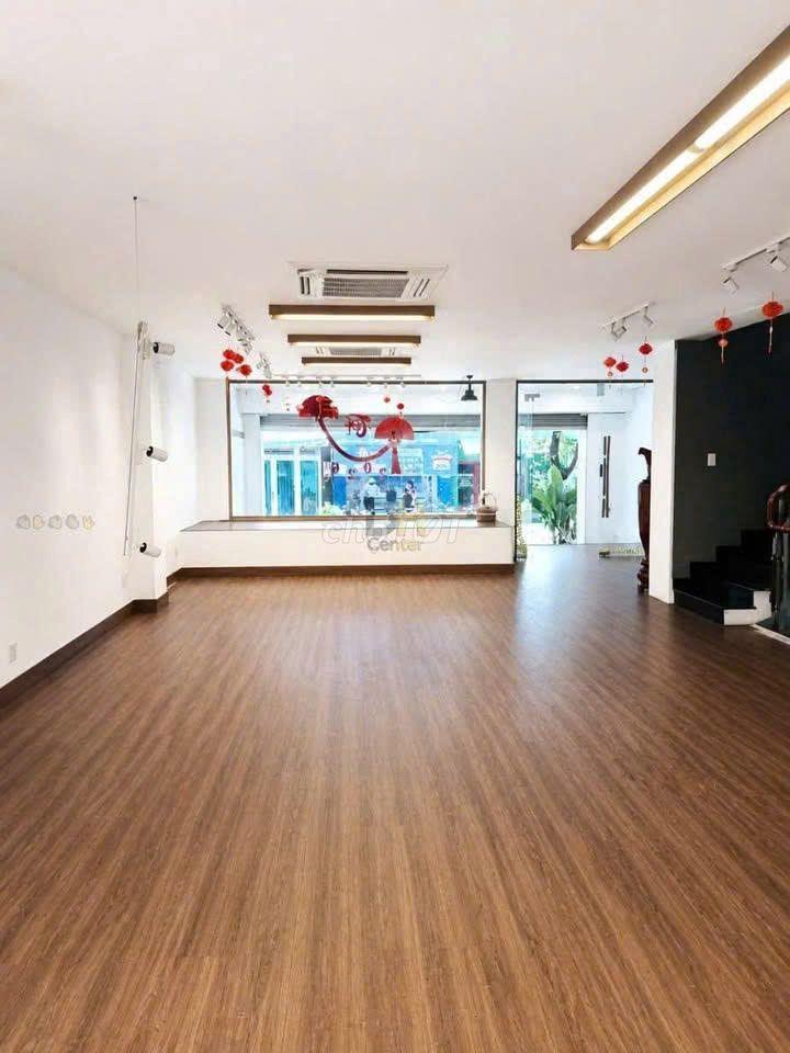 MẶT BẰNG KD PHAN XÍCH LONG – PHÚ NHUẬN – HẦM – THANG MÁY – 288M²