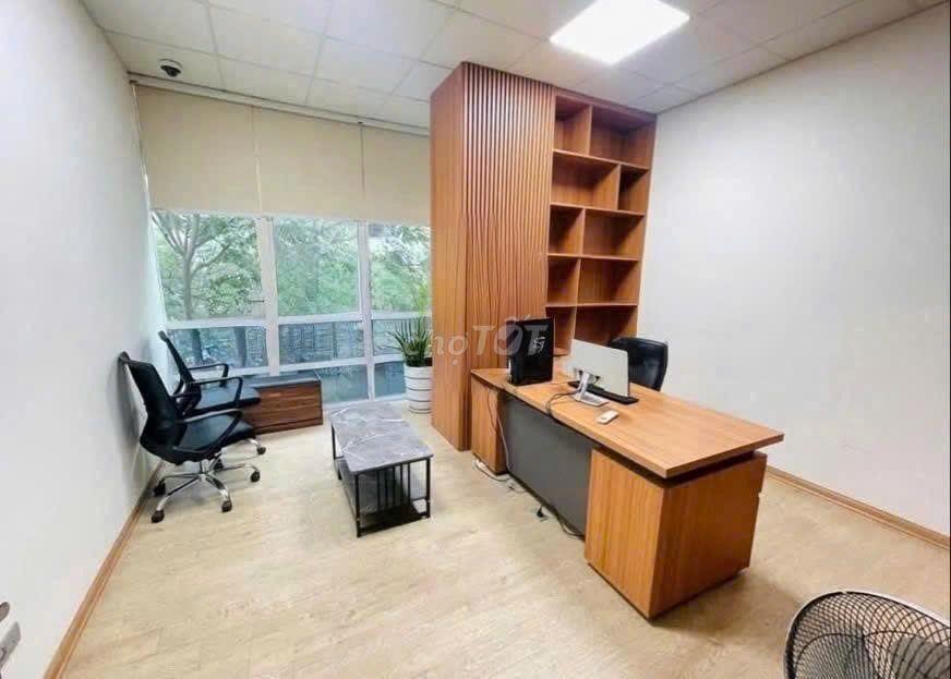 HOT NHÀ PHỔ QUANG – 5 TẦNG – 500M² SÀN – HẦM XE, THANG MÁY - GIÁ 35TR