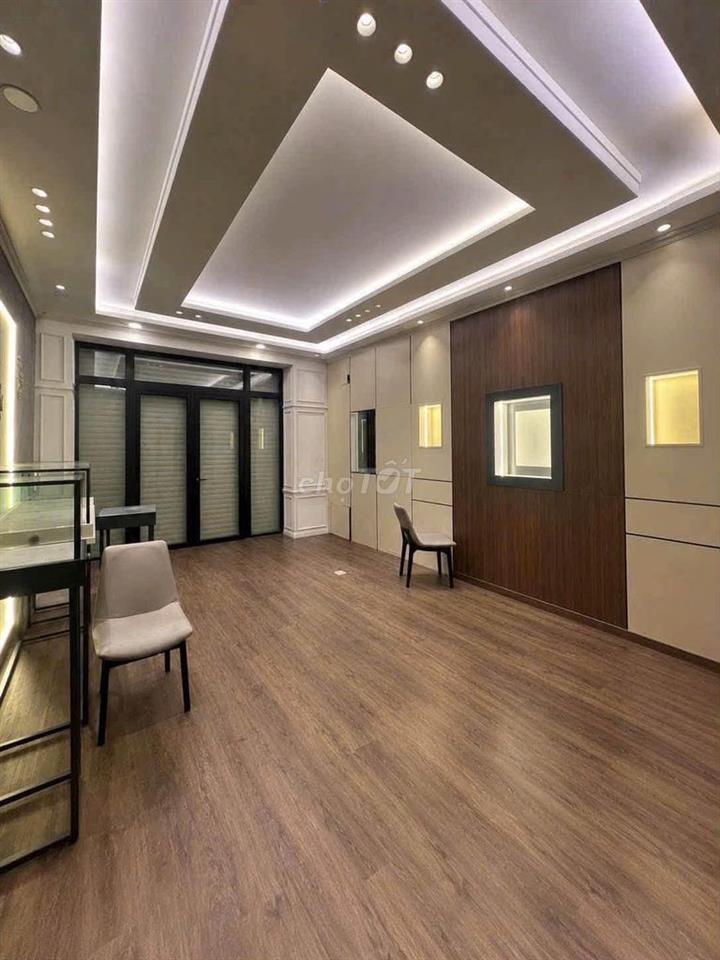 HOT! NHÀ ĐẸP LÊ VĂN SỸ – GÓC 2 MẶT TIỀN – 5m x25m DTSD 250m2 - Chỉ 2X