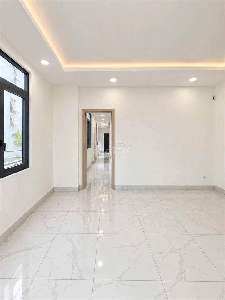 HOT! NHÀ ĐẸP LÊ VĂN SỸ – GÓC 2 MẶT TIỀN – 5m x25m DTSD 250m2 - Chỉ 2X
