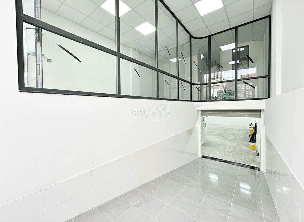 HIẾM!  CHO THUÊ NHÀ Huỳnh Văn Bánh. Q.PN - Hầm Thang Máy - GIÁ CỰC RẺ