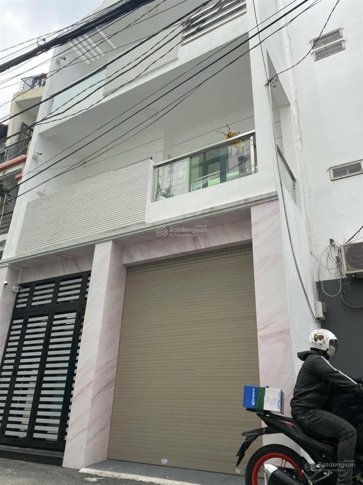 Oto ngủ trong nhà! ngang 6,2m! bán nhà 3 tầng trục lê quang định, p11.ngay hoàng hoa thám, gia định