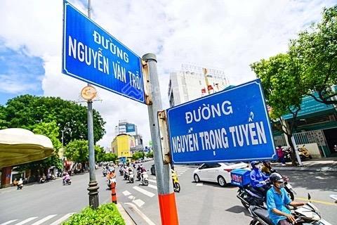 Bán nhà 5 tầng hxh 6m sát mt nguyễn trọng tuyển, p15. ngay nguyễn văn trỗi, hoàng văn thụ, sân bay.