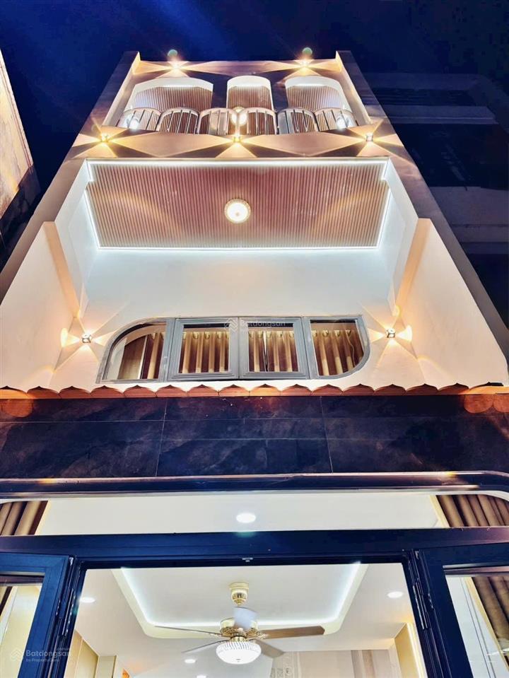 6,15tỷ! bán nhà 3 tầng mới đẹp hoàng hoa thám thích quảng đức, p5. ngay phan đăng lưu, bv hoàn mỹ.