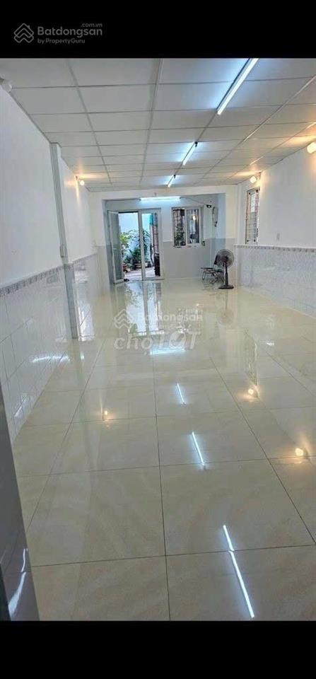 58m2! bán nhà 2 tầng sát mặt tiền huỳnh văn bánh, p11. kế nguyễn văn trỗi, trần huy liệu, lê văn sỹ