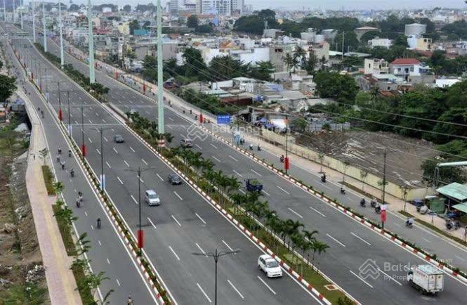 35tr/th! bán mặt tiền kd 4 tầng phạm văn đồng, p1. ngay phan văn trị, lê quang định, đh công nghiệp