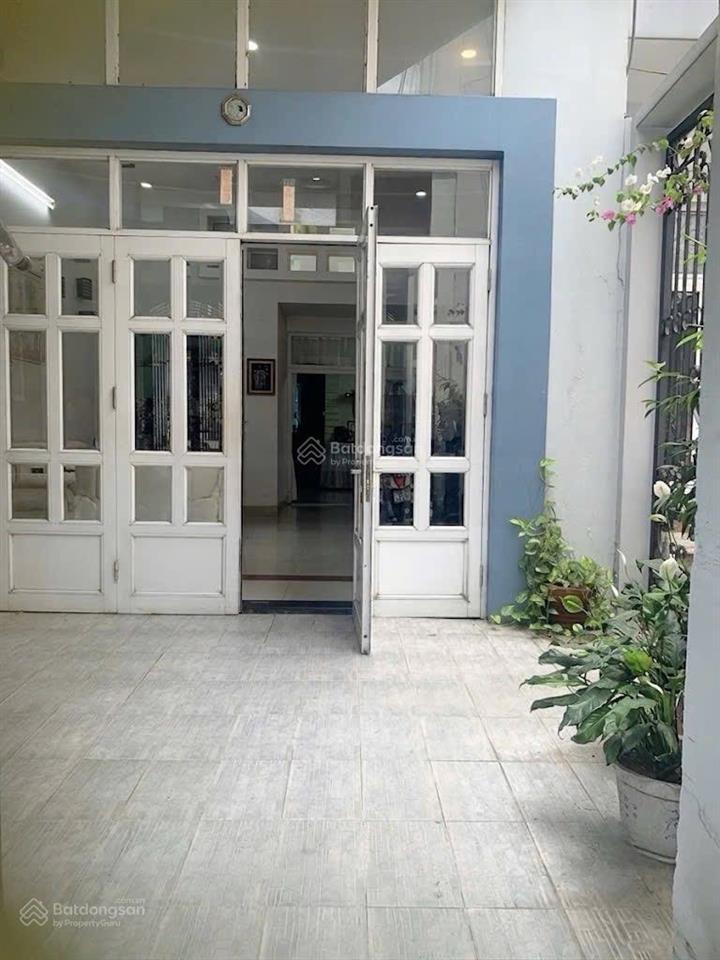 98m2! ngay ngã tư phú nhuận! bán nhà sát mặt tiền hoàng văn thụ, p15. giáp q1, phan xích long.
