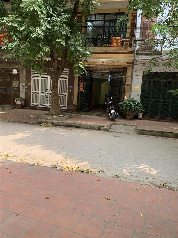Cho thuê nhà liền kề 4 tầng, giá 18triệu/tháng