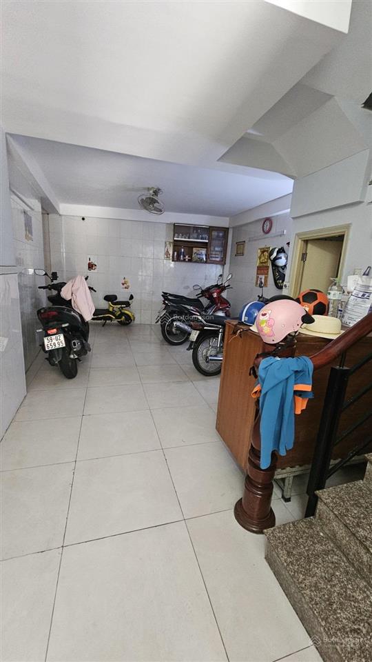 Bán nr 55m2 ở lý thái tổ, 7.8t 5 tầng, 7pn, 7wc giá siêu hời