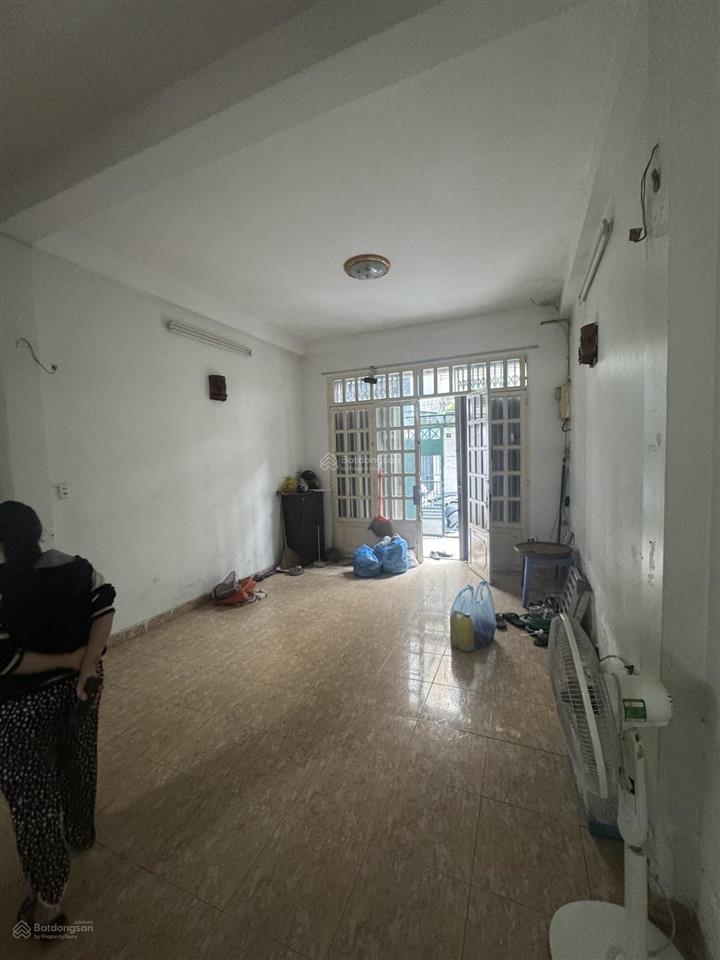 Nhà hẻm xe hơi điện biên phủ trung tâm quận 10 ( 4mx20m) 2 tầng còn ở tốt 3pn 3wc