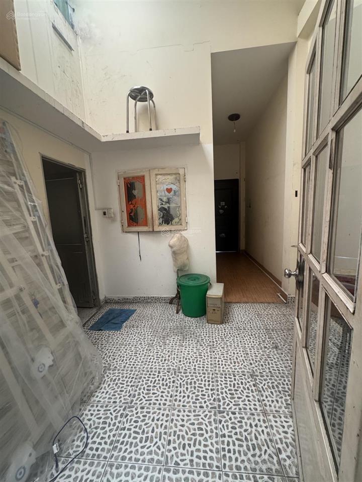 Nhà hẻm xe hơi điện biên phủ trung tâm quận 10 ( 4mx20m) 2 tầng còn ở tốt 3pn 3wc