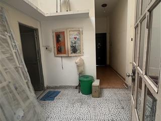 Nhà hẻm xe hơi điện biên phủ trung tâm quận 10 ( 4mx20m) 2 tầng còn ở tốt 3pn 3wc