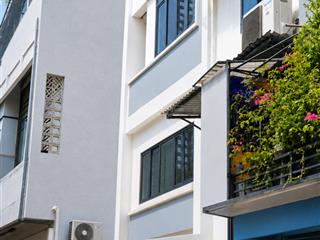 Bán nhà thiên phước, p.9 tân bình (4.4m x 11m) 5 tầng btct xe hơi đến cổng