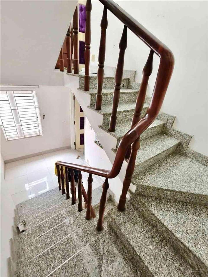 Bán nhà bà hạt quận 10  hxt cách 1 căn  lô góc không lộ giới  4 tầng btct