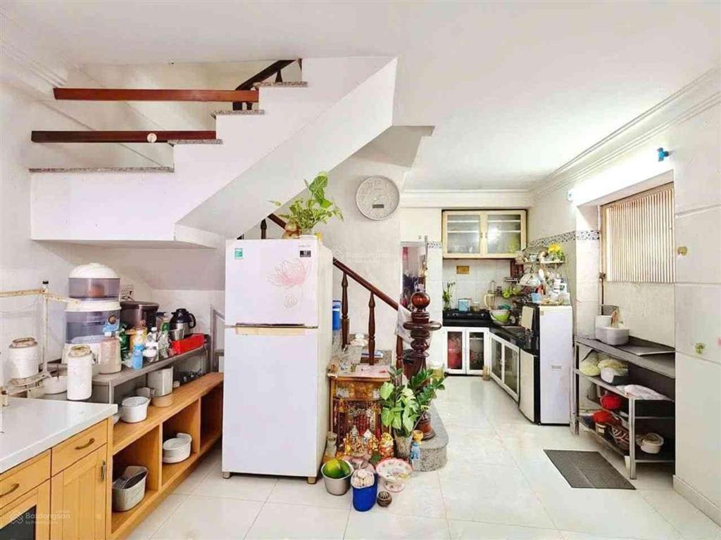 Bán nhà bà hạt quận 10  hxt cách 1 căn  lô góc không lộ giới  4 tầng btct
