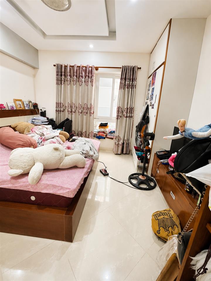 Ngay vòng xoay lê đại hành  nguyễn thị nhỏ  67m2  5 tầng  đường nhựa xe tải thông
