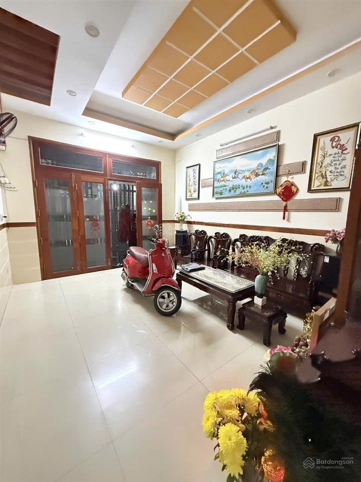 Bán nhà ngay chợ vải tân bình  66m2  5 tầng btct  hẻm 5m thông  ngộp bank
