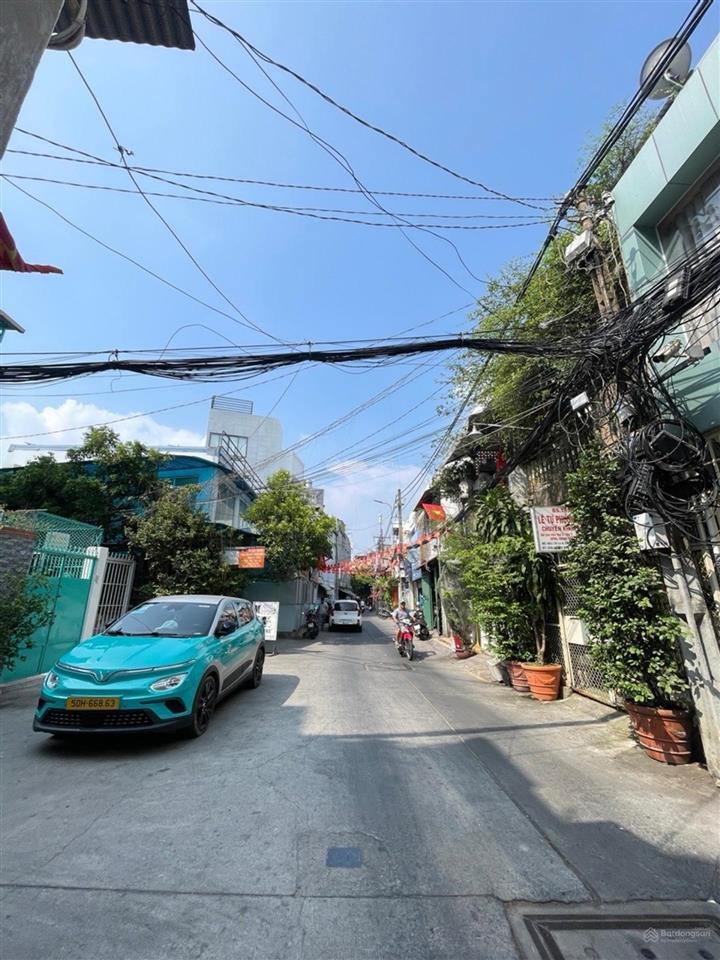 Hẻm xe hơi  quận 10  ngay công viên lê thị riêng  (4,2mx14m)  nở hậu đẹp  5 tầng đúc