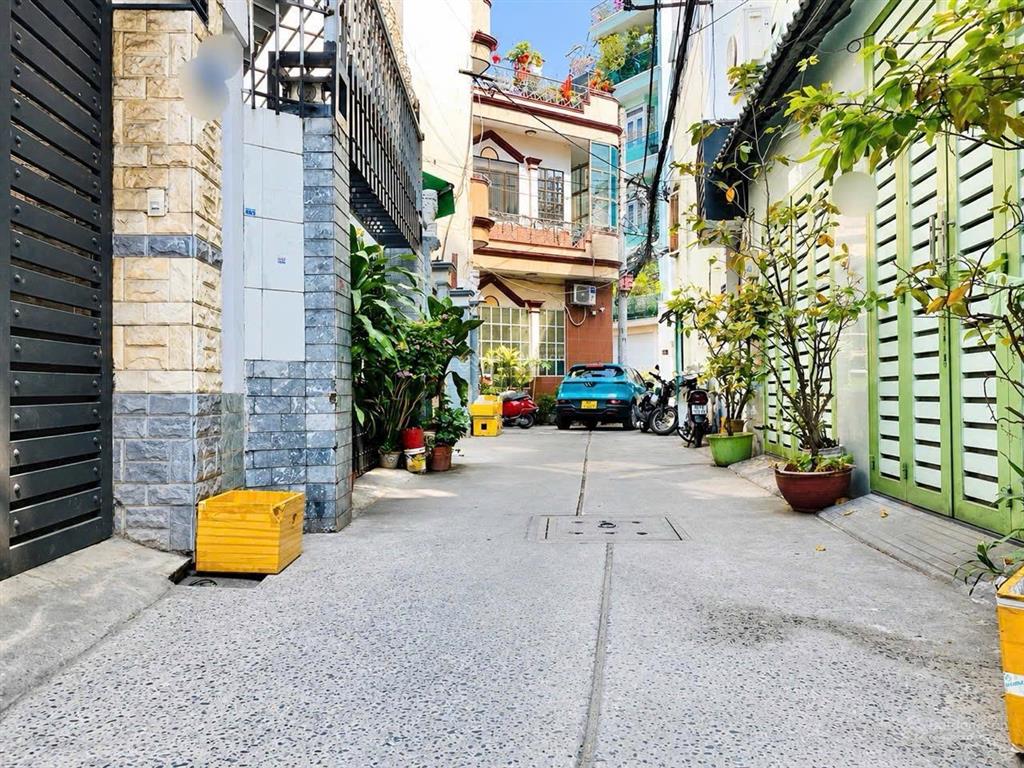 Hàng hiếm tân bình phường 9 cũ  70m nở hậu hẻm ô tô sát nhà hàng xóm lữ gia