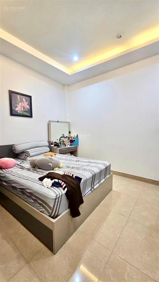 Giảm 1 tỷ nhà 3 tầng  lạc long quân  tân bình, 70m2, chỉ 8,2 tỷ