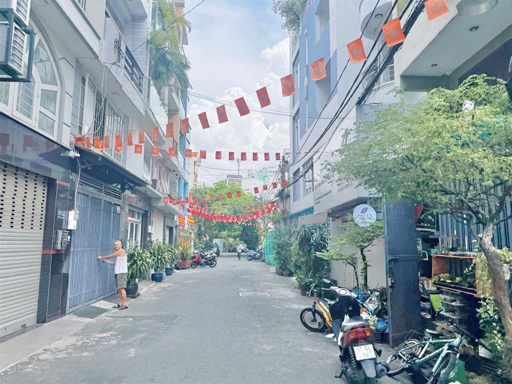 Bán nhà 5 tầng nhiều phòng hẻm xe hơi đường phan đăng lưu 8,5 tỷ thương lượng