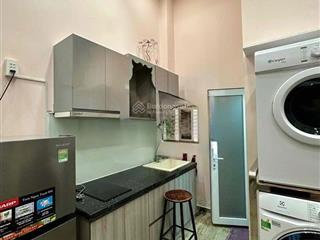 Cho thuê nhà ngay thạch thị thanh quận 1 dt 28m2 3 tầng có sân thượng 13tr/ tháng