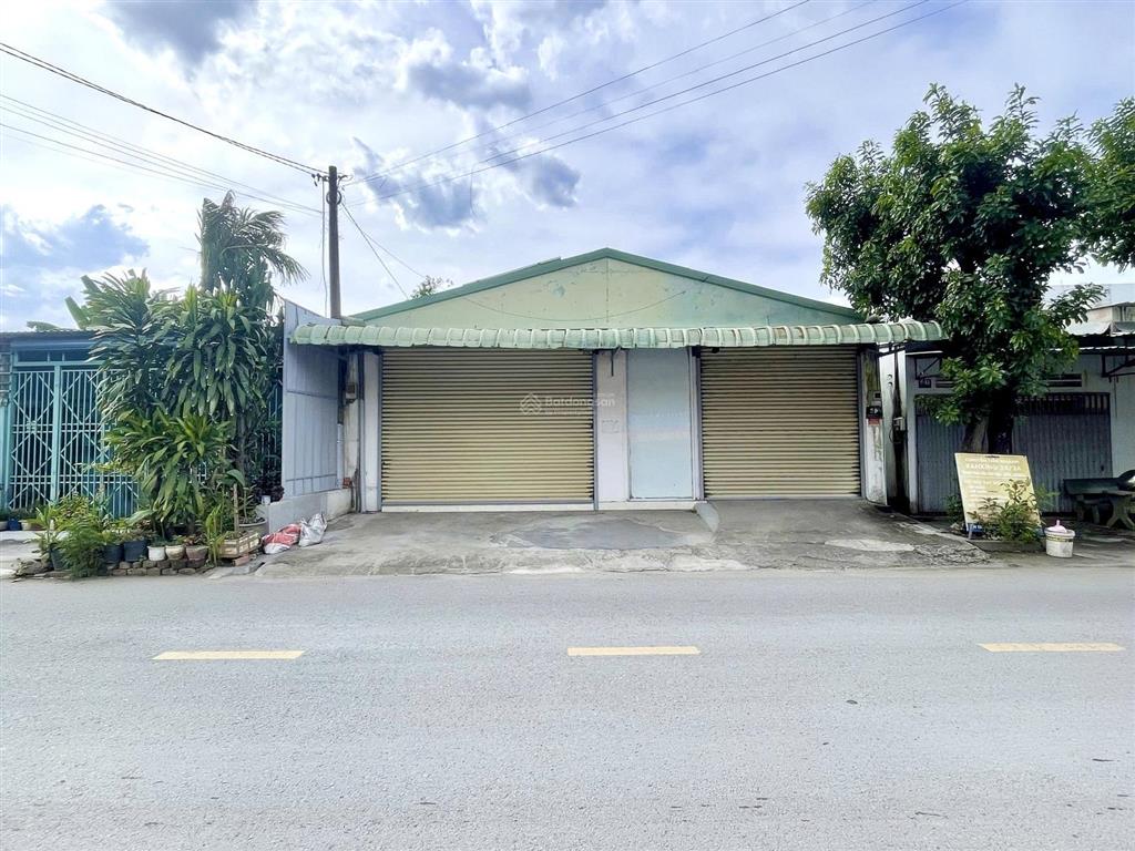 Nhà mặt tiền suối lội có sẵn dòng tiền 7 triệu/tháng, 162m2