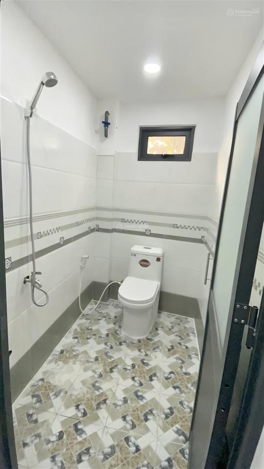 Nhà đẹp 72m đỗ thị xích 1 tỷ 2 sổ hồng riêng, có sân đậu ô tô