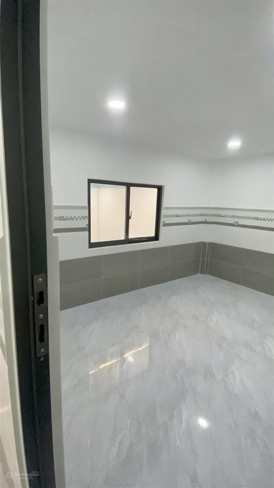 Nhà đẹp 72m đỗ thị xích 1 tỷ 2 sổ hồng riêng, có sân đậu ô tô