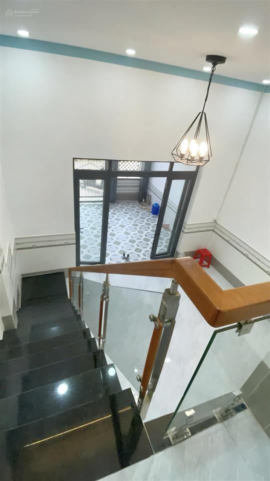 Nhà đẹp 72m đỗ thị xích 1 tỷ 2 sổ hồng riêng, có sân đậu ô tô