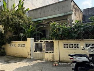 Nhà vườn kiểu xưa ngang 9m  hxh tới nhà  sát mt  165m vuông vức  tiện xây chdv