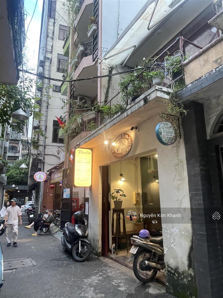 Bán nhà hxh quận 1  ngay ngã 6 phù đổng  62m  gpxd 5 tầng  cách mt lê thị riêng 10m